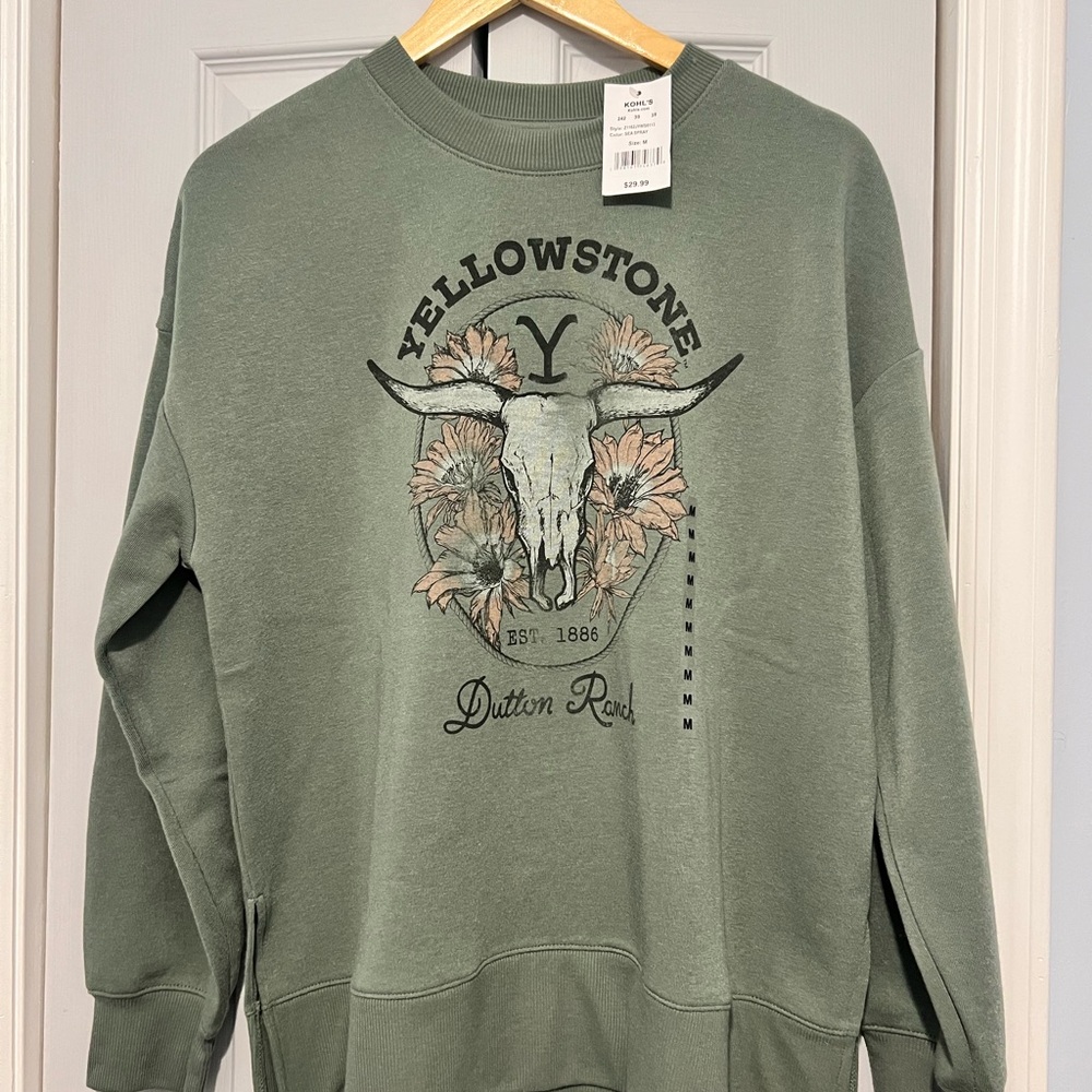 Yellowstone Dutton Ranch Green Sweater NWT Size M
